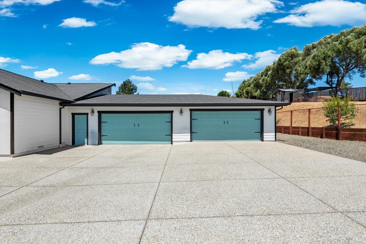 Detail Gallery Image 65 of 83 For 2135 E 2nd St, Benicia,  CA 94510 - 5 Beds | 4 Baths