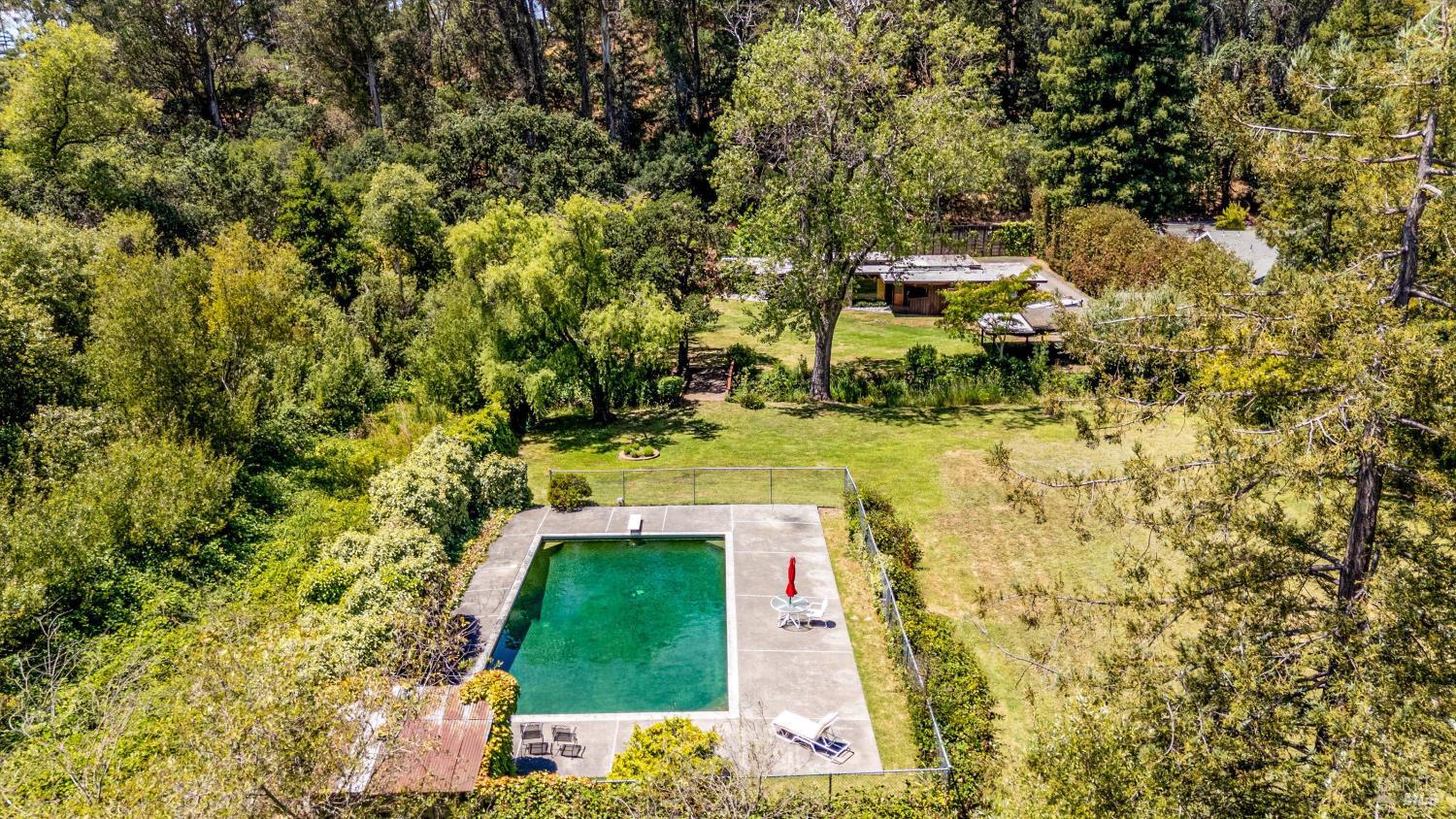 Detail Gallery Image 5 of 49 For 3450 Chanate Rd, Santa Rosa,  CA 95404 - 3 Beds | 1/1 Baths