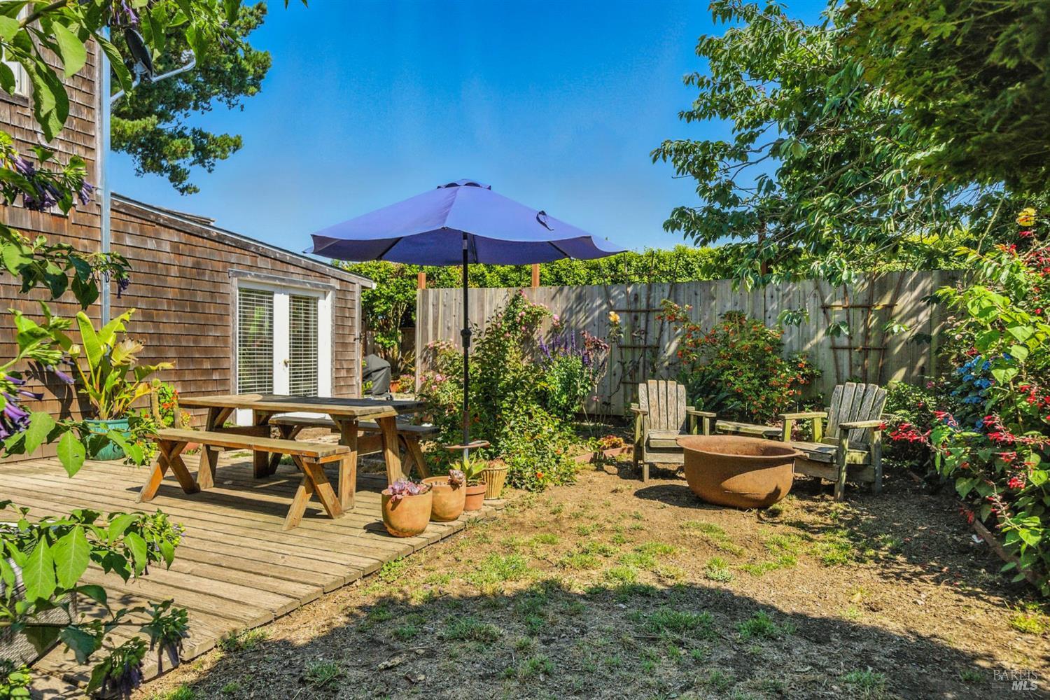 Detail Gallery Image 55 of 76 For 125 Aspen Rd, Bolinas,  CA 94924 - 4 Beds | 2 Baths