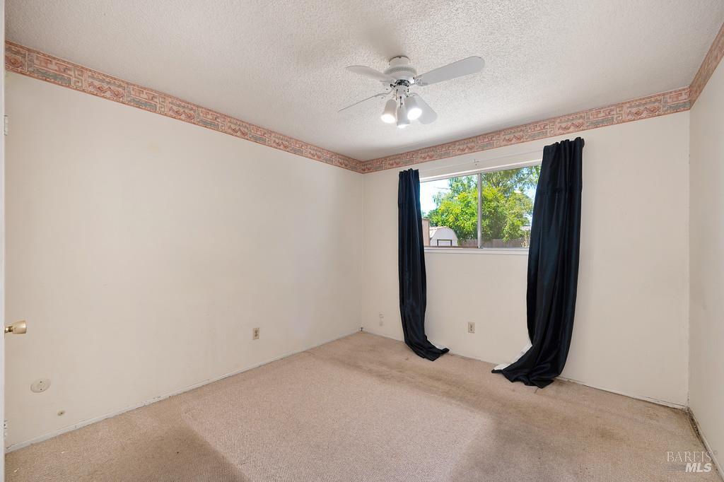 Detail Gallery Image 13 of 18 For 505 W H St, Dixon,  CA 95620 - 3 Beds | 2 Baths