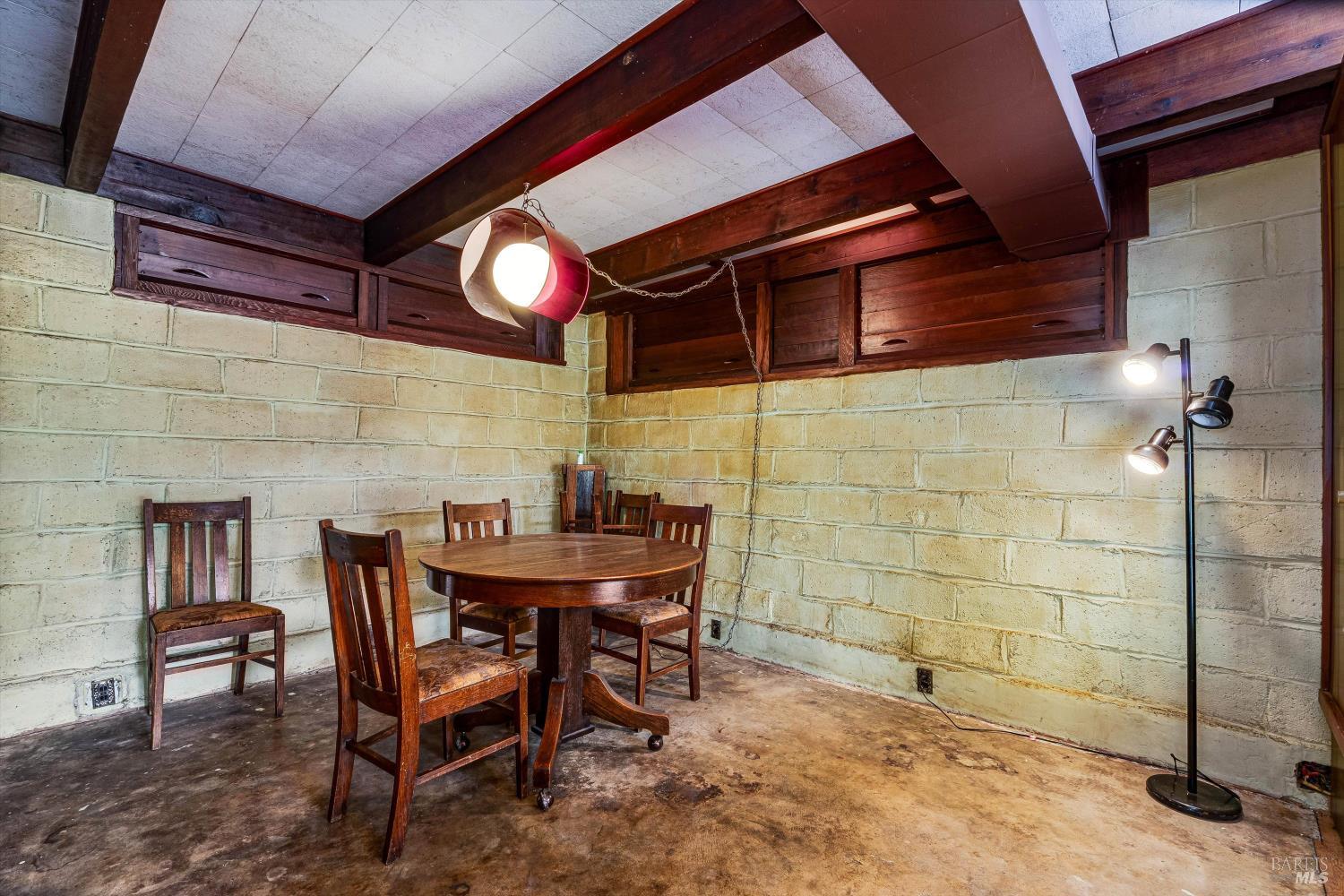 Detail Gallery Image 20 of 49 For 3450 Chanate Rd, Santa Rosa,  CA 95404 - 3 Beds | 1/1 Baths