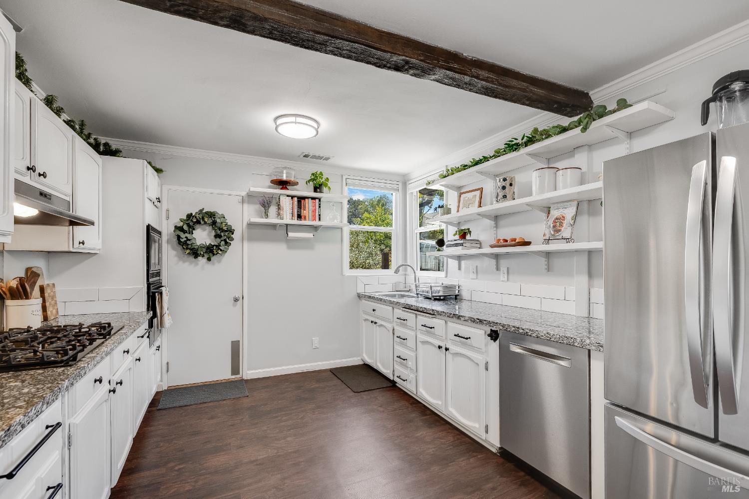 Detail Gallery Image 11 of 50 For 613 Jennings Ave, Vallejo,  CA 94591 - 2 Beds | 1 Baths