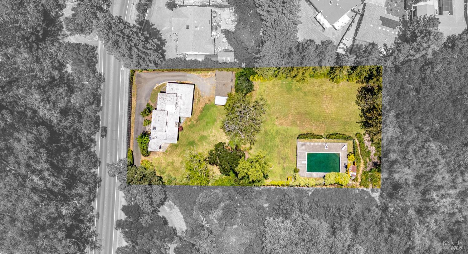 Detail Gallery Image 2 of 49 For 3450 Chanate Rd, Santa Rosa,  CA 95404 - 3 Beds | 1/1 Baths