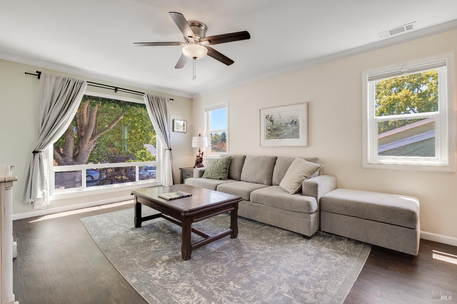 Detail Gallery Image 8 of 50 For 613 Jennings Ave, Vallejo,  CA 94591 - 2 Beds | 1 Baths