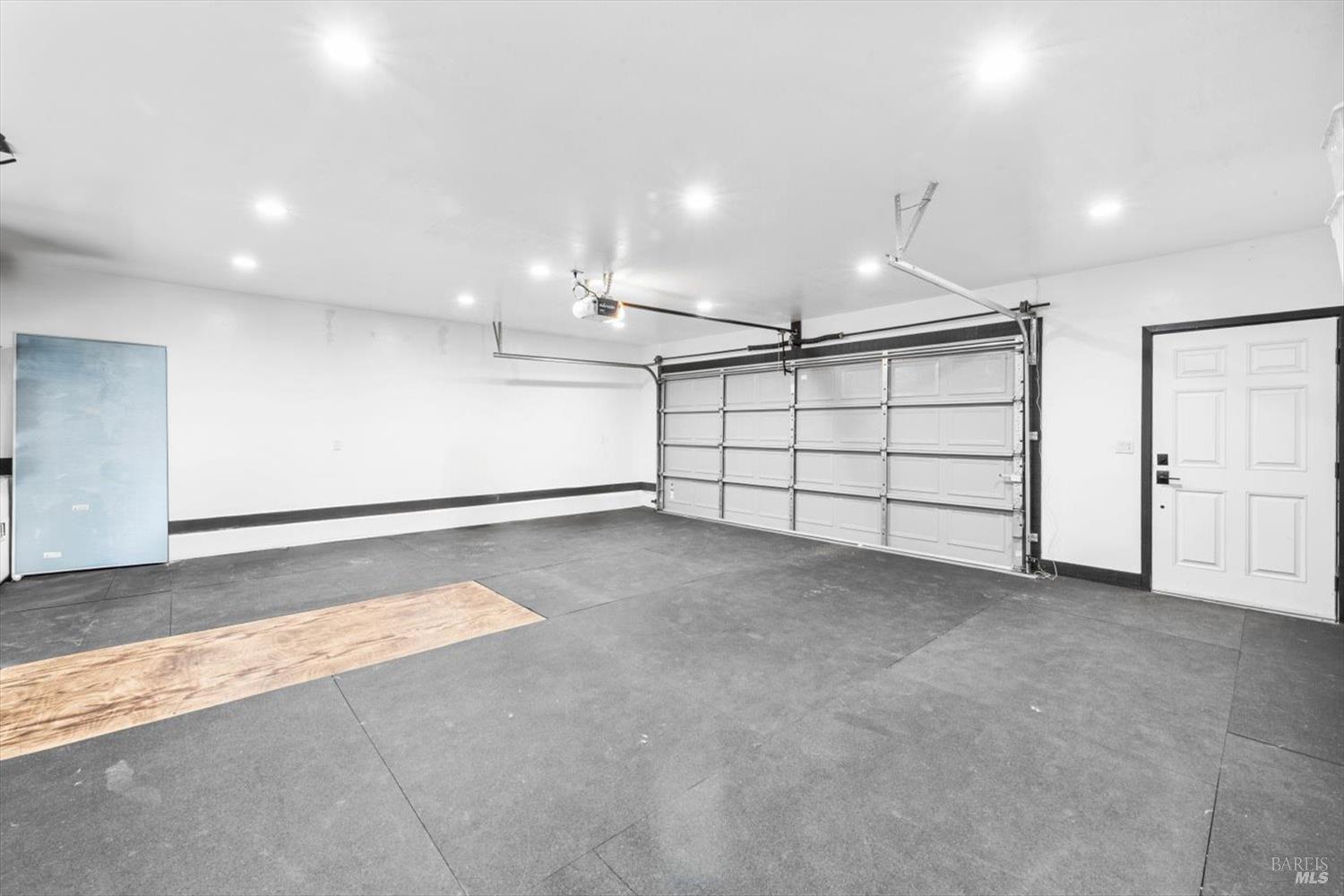 Detail Gallery Image 71 of 83 For 2135 E 2nd St, Benicia,  CA 94510 - 5 Beds | 4 Baths