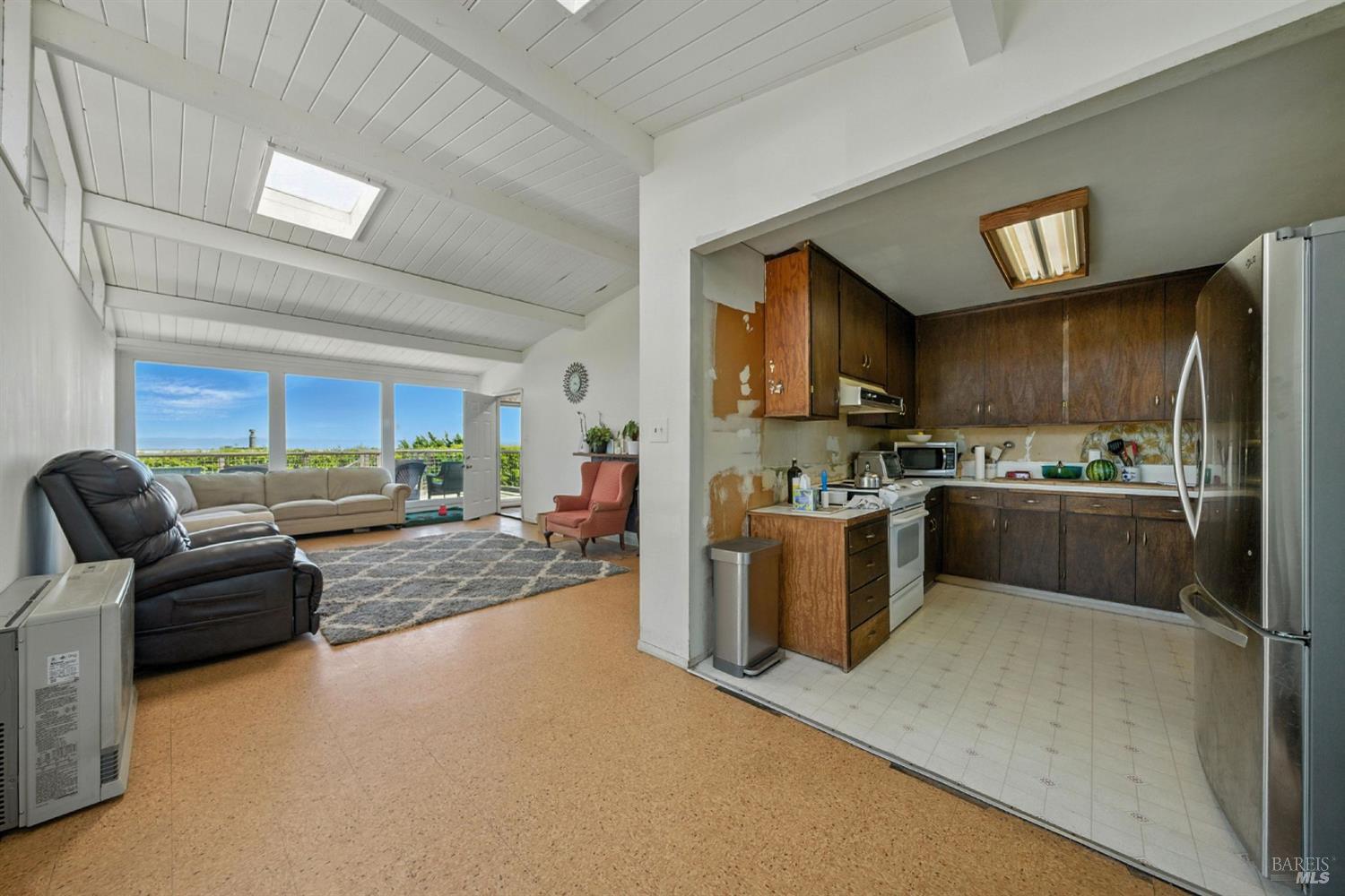 Detail Gallery Image 29 of 76 For 125 Aspen Rd, Bolinas,  CA 94924 - 4 Beds | 2 Baths