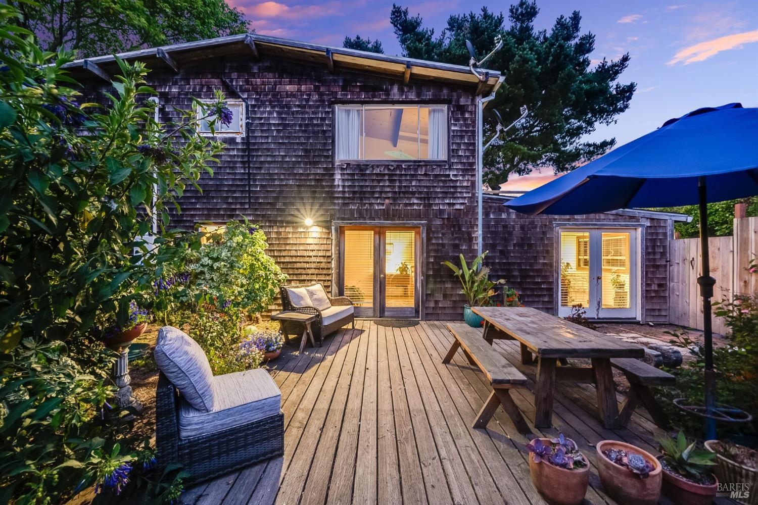 Detail Gallery Image 21 of 76 For 125 Aspen Rd, Bolinas,  CA 94924 - 4 Beds | 2 Baths