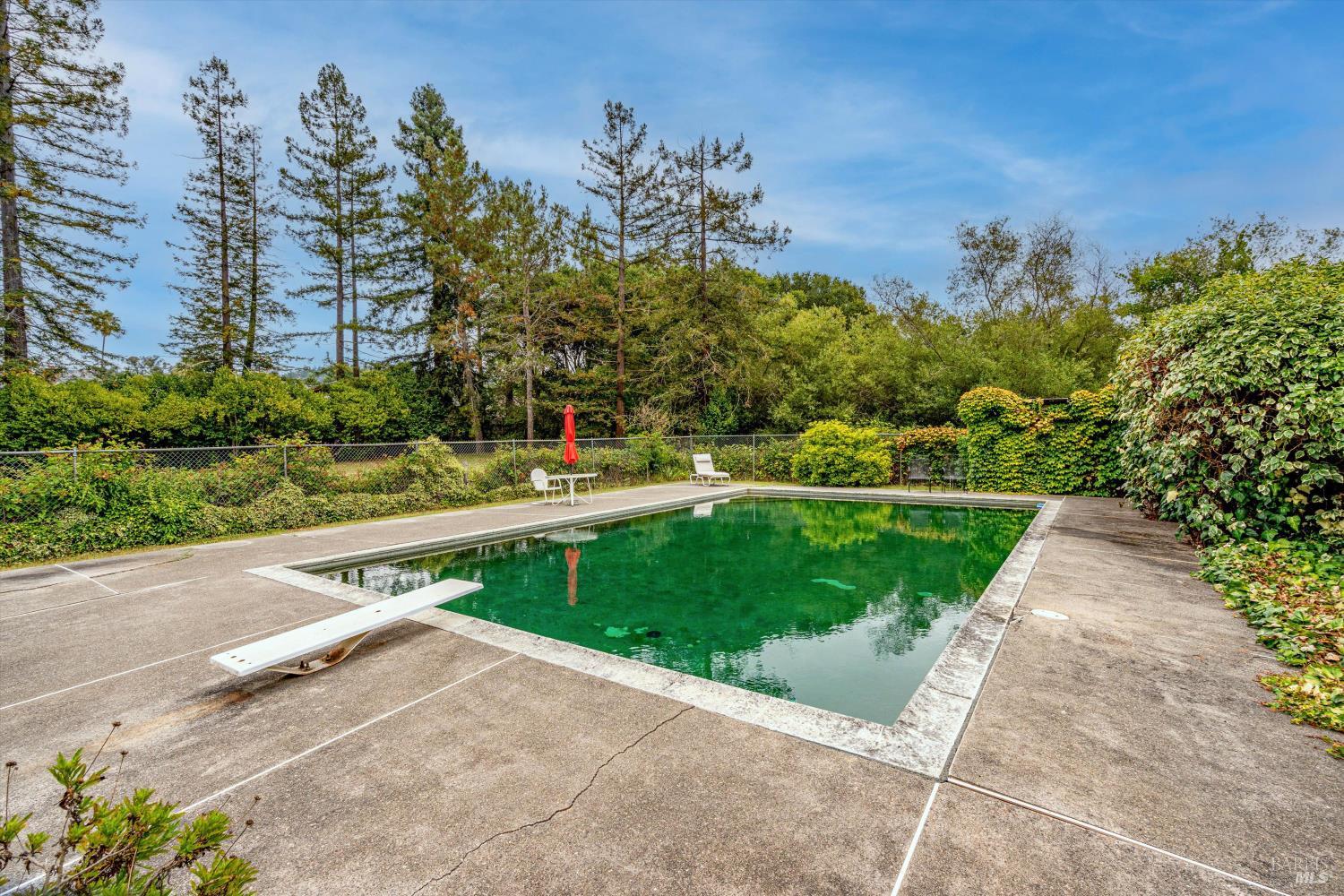 Detail Gallery Image 8 of 49 For 3450 Chanate Rd, Santa Rosa,  CA 95404 - 3 Beds | 1/1 Baths