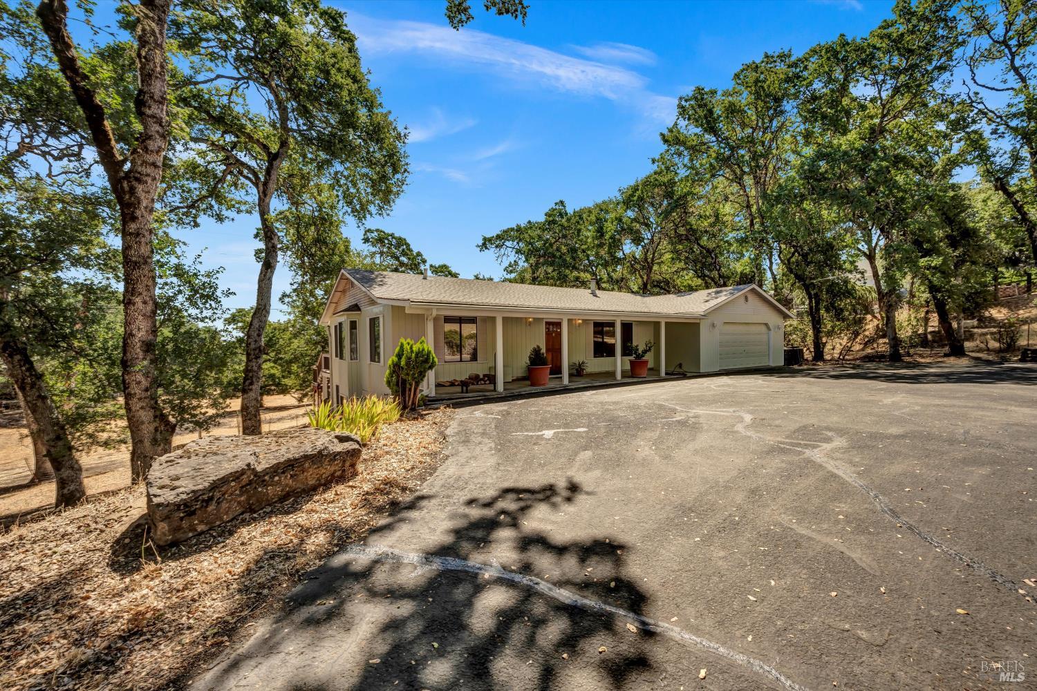 Detail Gallery Image 2 of 57 For 2110 Diane Way #4423,  Lakeport,  CA 95453 - 3 Beds | 2/1 Baths