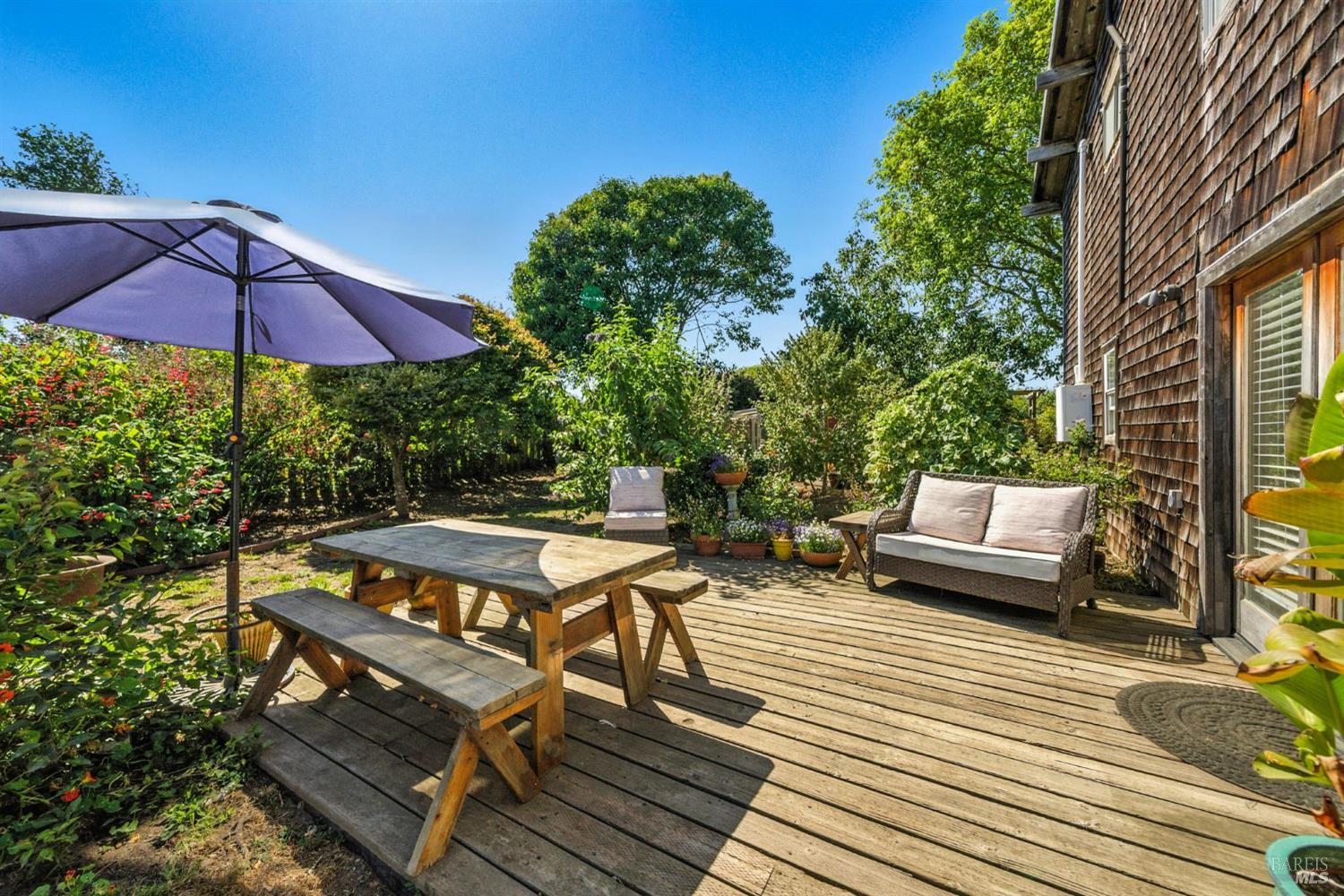 Detail Gallery Image 57 of 76 For 125 Aspen Rd, Bolinas,  CA 94924 - 4 Beds | 2 Baths