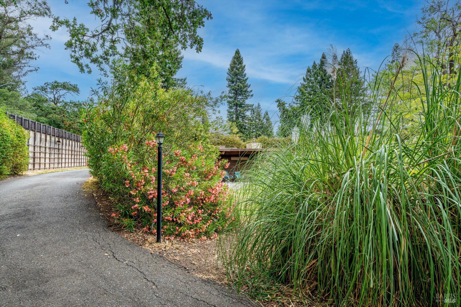 Detail Gallery Image 35 of 49 For 3450 Chanate Rd, Santa Rosa,  CA 95404 - 3 Beds | 1/1 Baths