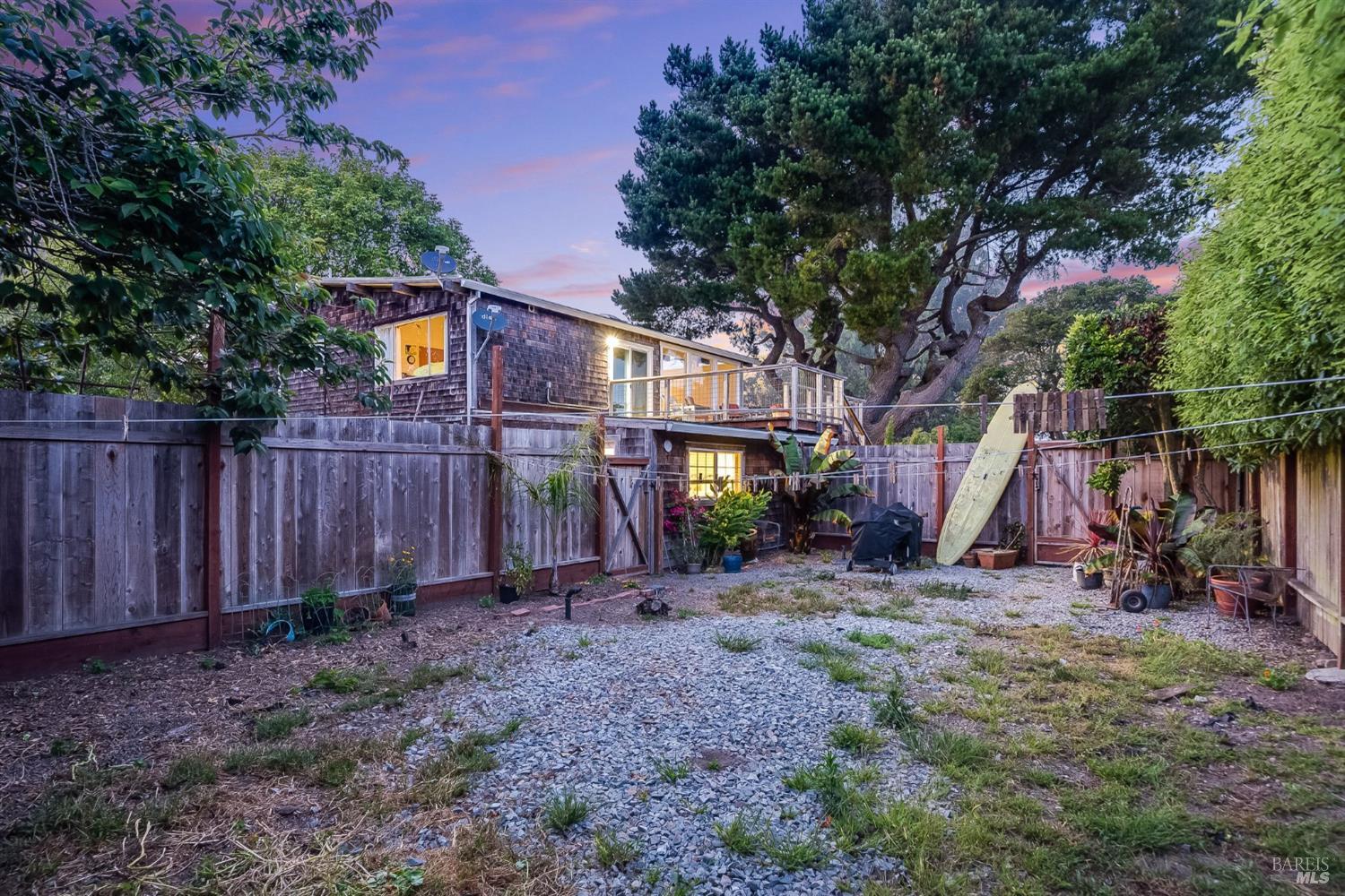 Detail Gallery Image 60 of 76 For 125 Aspen Rd, Bolinas,  CA 94924 - 4 Beds | 2 Baths