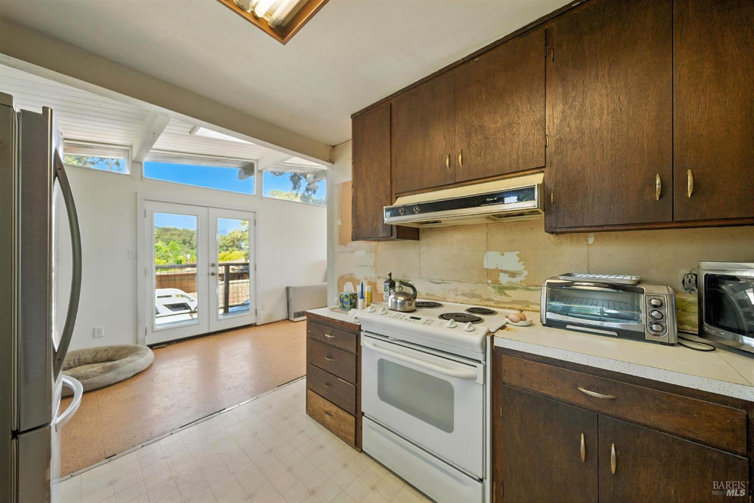 Detail Gallery Image 30 of 76 For 125 Aspen Rd, Bolinas,  CA 94924 - 4 Beds | 2 Baths