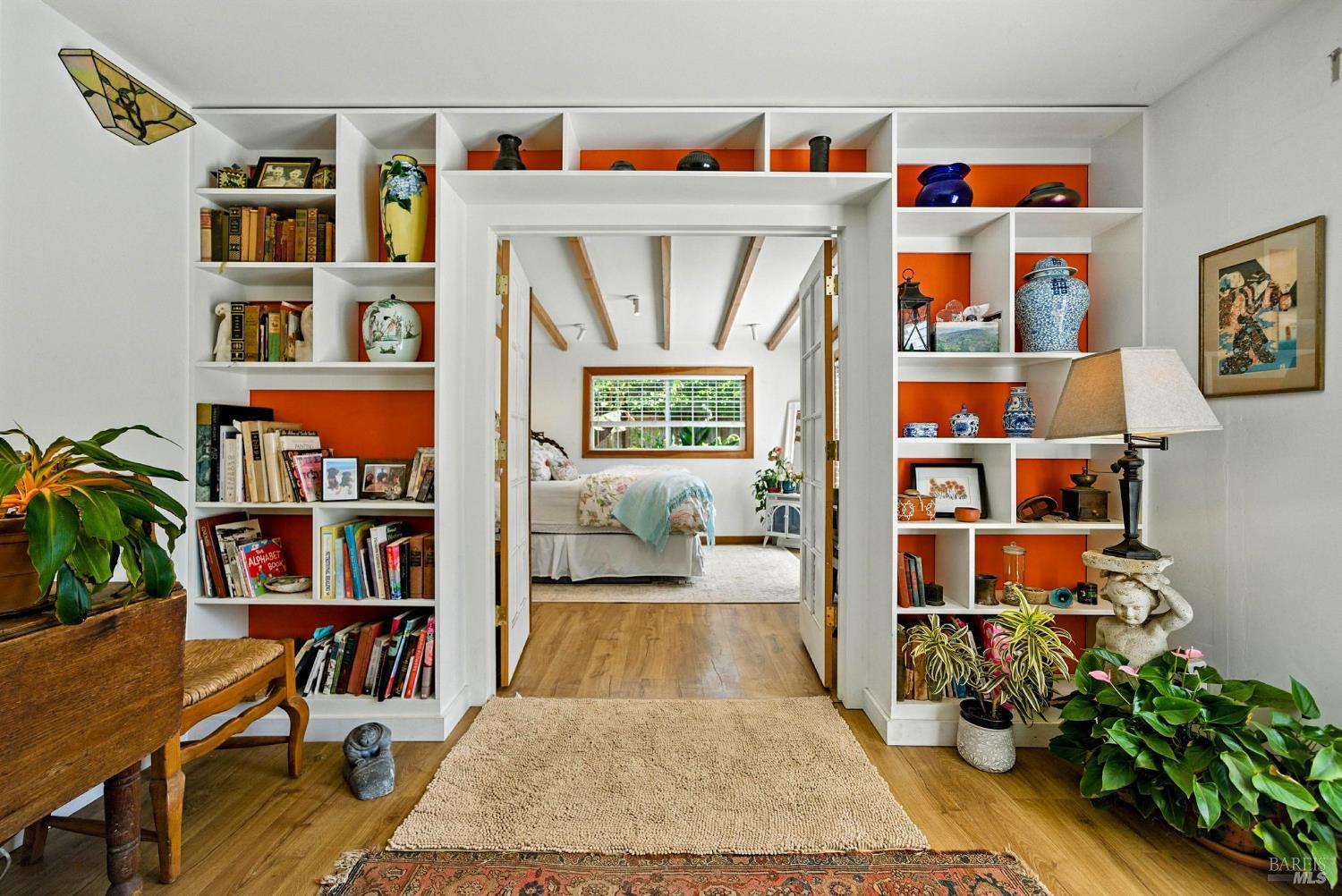 Detail Gallery Image 15 of 76 For 125 Aspen Rd, Bolinas,  CA 94924 - 4 Beds | 2 Baths