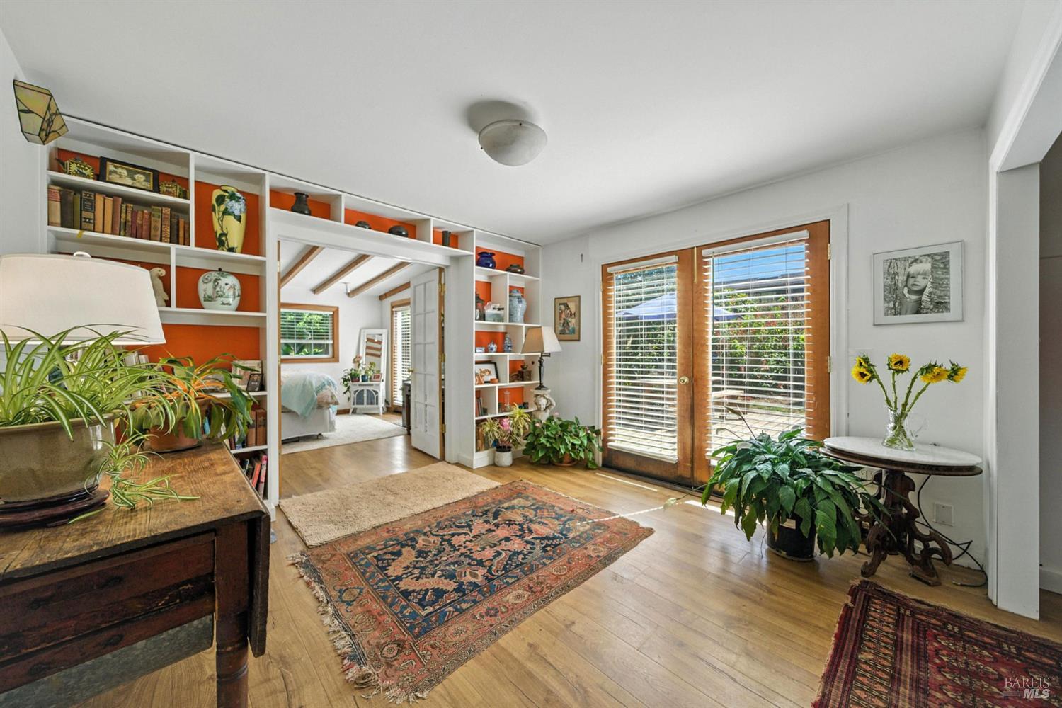 Detail Gallery Image 14 of 76 For 125 Aspen Rd, Bolinas,  CA 94924 - 4 Beds | 2 Baths