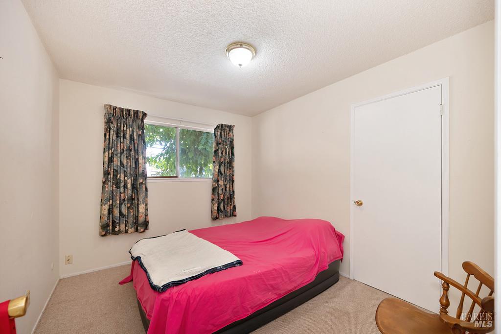 Detail Gallery Image 10 of 18 For 505 W H St, Dixon,  CA 95620 - 3 Beds | 2 Baths