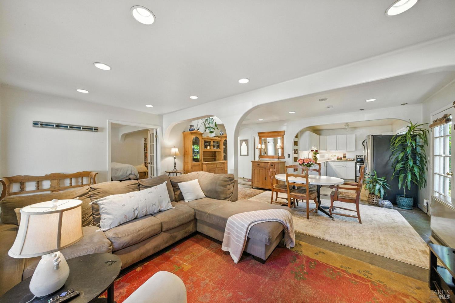Detail Gallery Image 8 of 76 For 125 Aspen Rd, Bolinas,  CA 94924 - 4 Beds | 2 Baths
