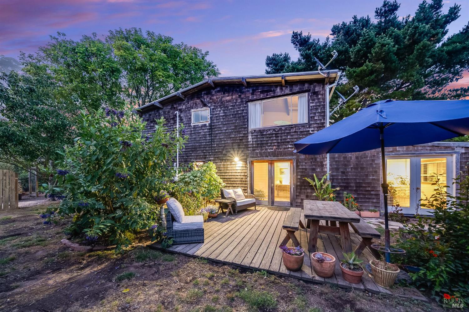 Detail Gallery Image 22 of 76 For 125 Aspen Rd, Bolinas,  CA 94924 - 4 Beds | 2 Baths