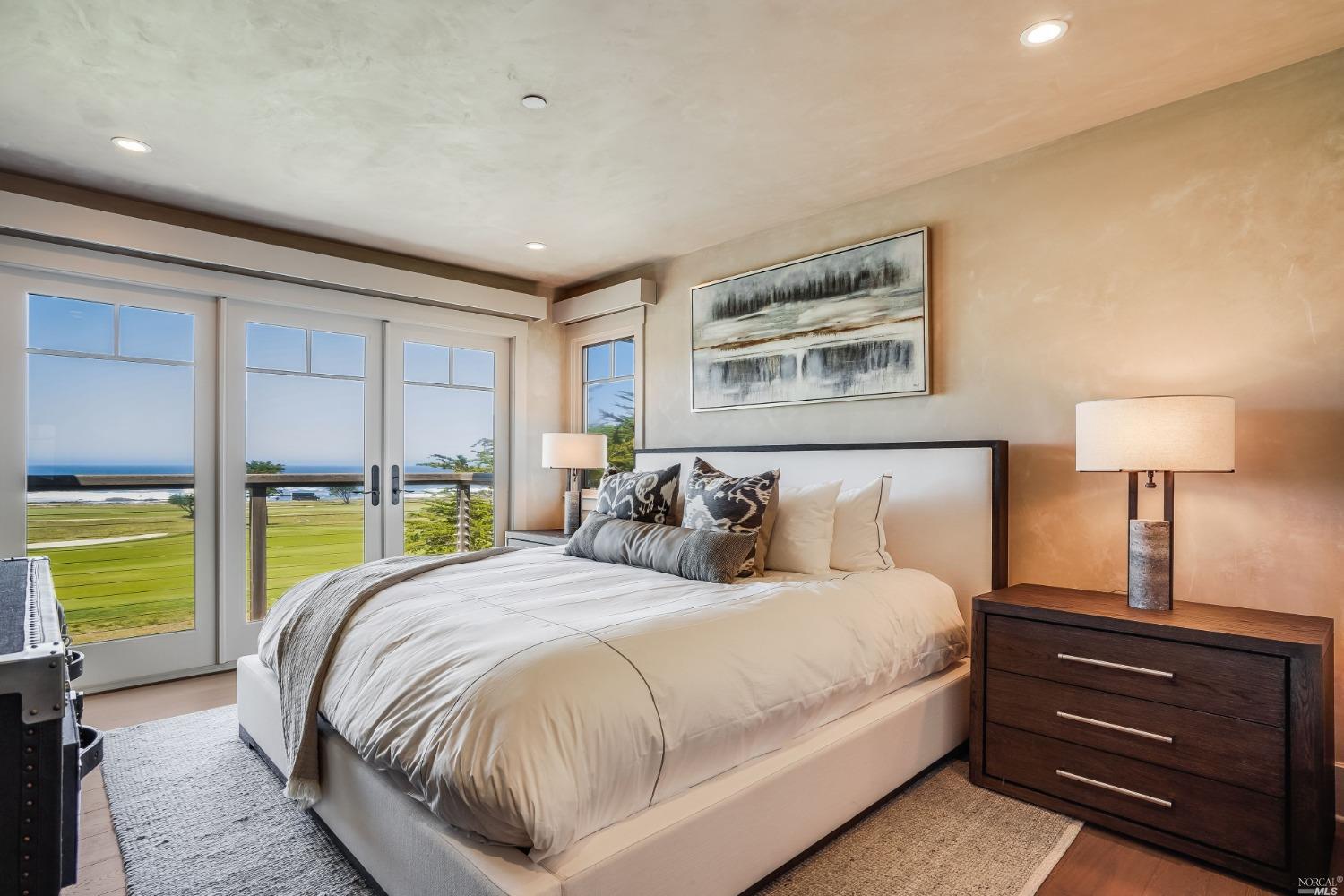 Detail Gallery Image 24 of 34 For 1016 Rodeo Rd #1,  Pebble Beach,  CA 93953 - 4 Beds | 3/1 Baths