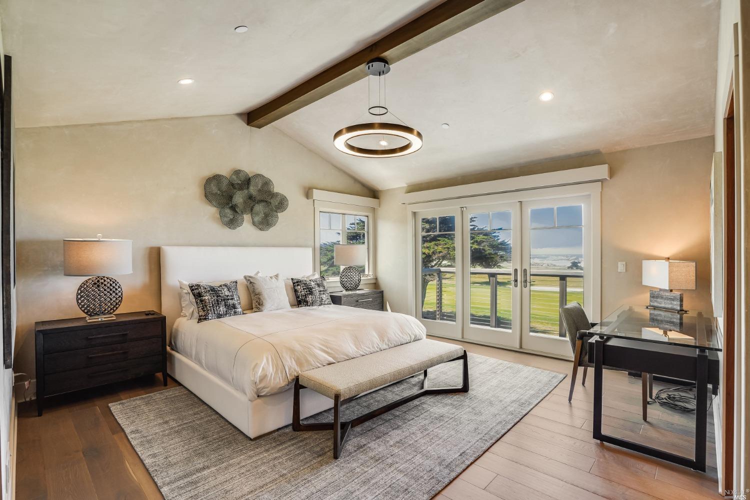 Detail Gallery Image 22 of 34 For 1016 Rodeo Rd #1,  Pebble Beach,  CA 93953 - 4 Beds | 3/1 Baths