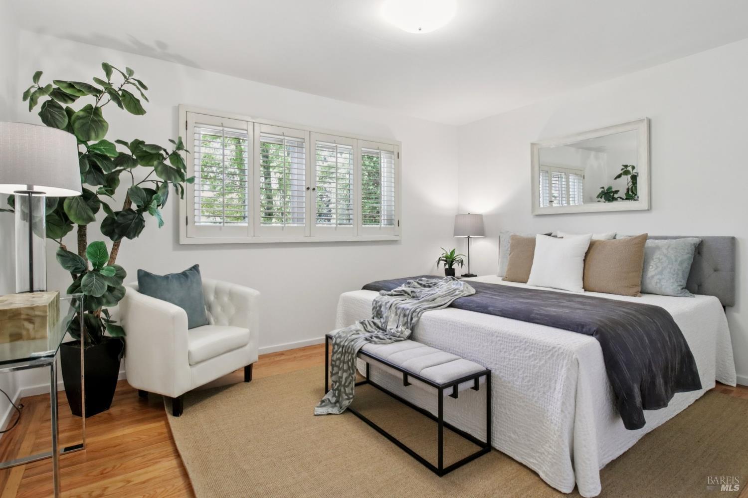 Detail Gallery Image 11 of 28 For 754 Bradley Ave, Novato,  CA 94947 - 3 Beds | 2 Baths