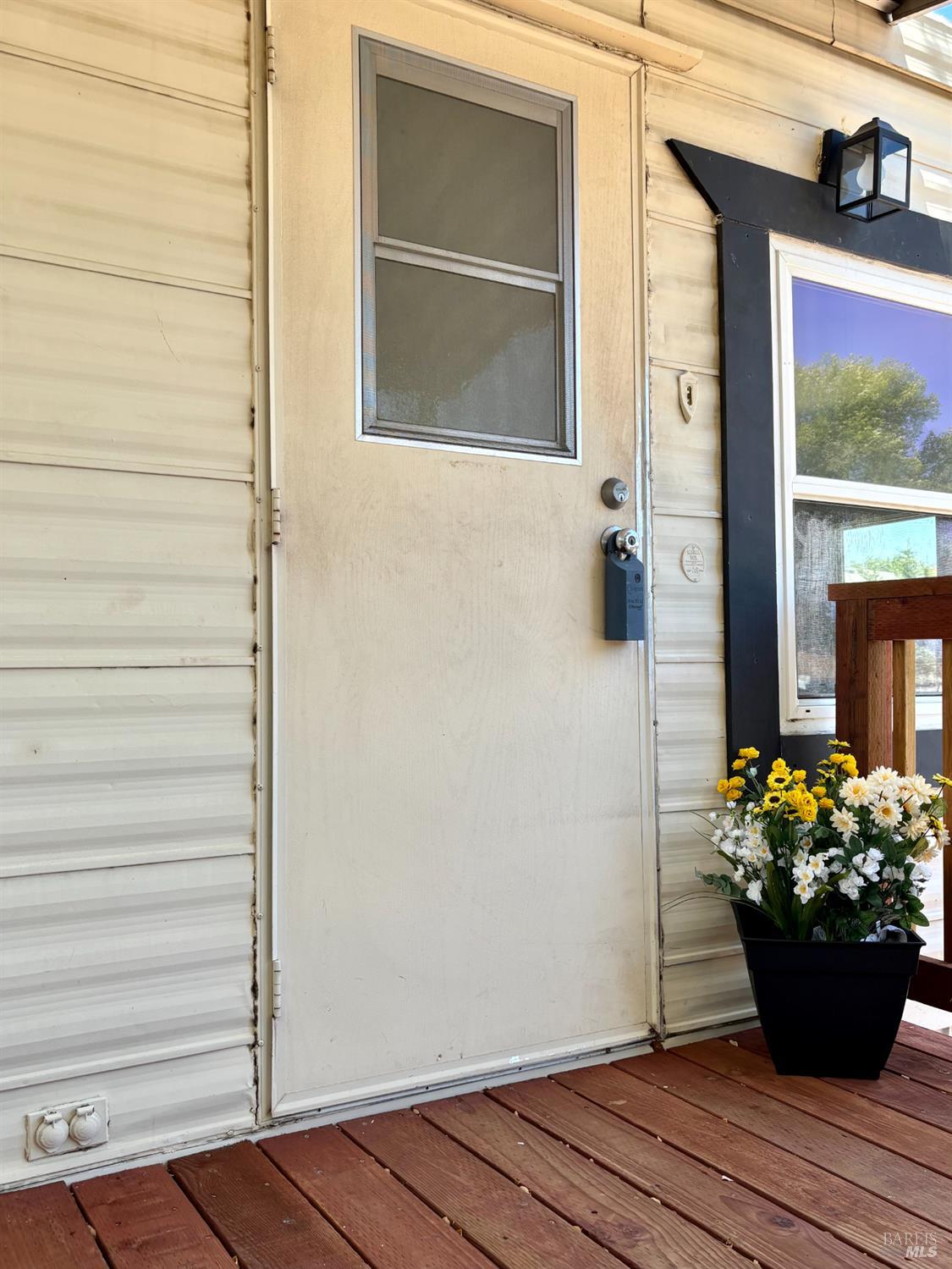 Detail Gallery Image 2 of 22 For 41 Goya Dr, Fairfield,  CA 94534 - 2 Beds | 1 Baths