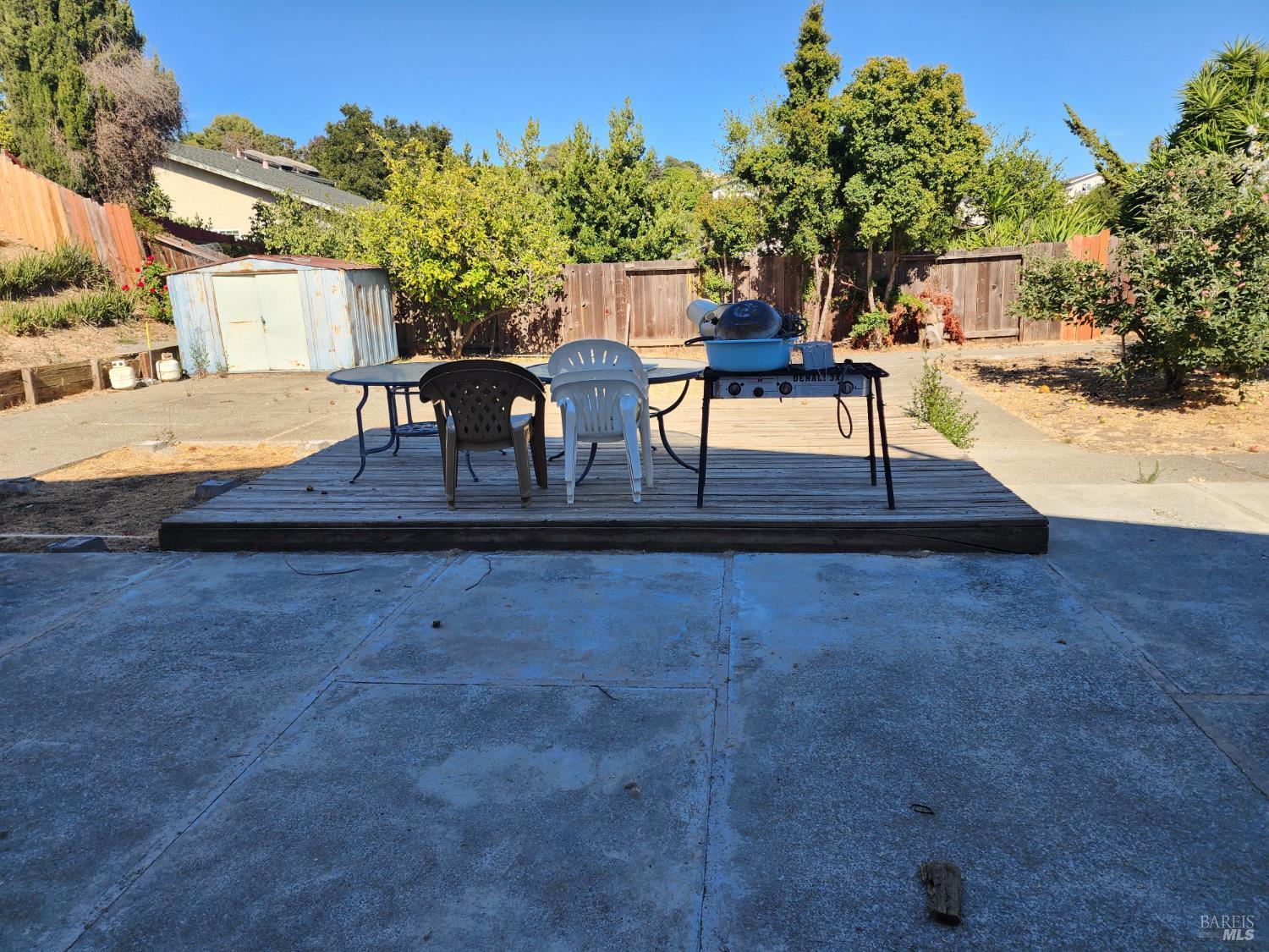 Detail Gallery Image 27 of 35 For 272 Woodridge Dr, Vallejo,  CA 94591 - 4 Beds | 2/1 Baths