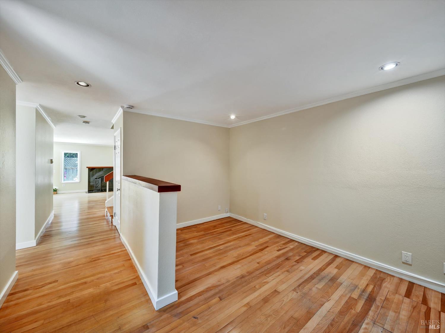 Detail Gallery Image 21 of 69 For 125 Spinnaker Point Dr, San Rafael,  CA 94901 - 2 Beds | 2 Baths