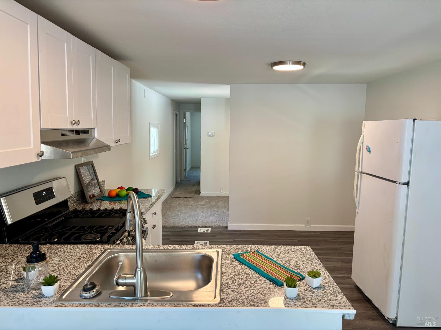 Detail Gallery Image 8 of 22 For 41 Goya Dr, Fairfield,  CA 94534 - 2 Beds | 1 Baths