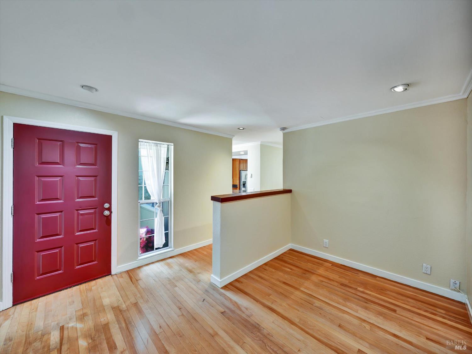 Detail Gallery Image 22 of 69 For 125 Spinnaker Point Dr, San Rafael,  CA 94901 - 2 Beds | 2 Baths