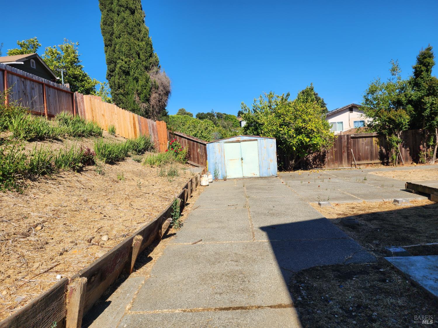 Detail Gallery Image 31 of 35 For 272 Woodridge Dr, Vallejo,  CA 94591 - 4 Beds | 2/1 Baths
