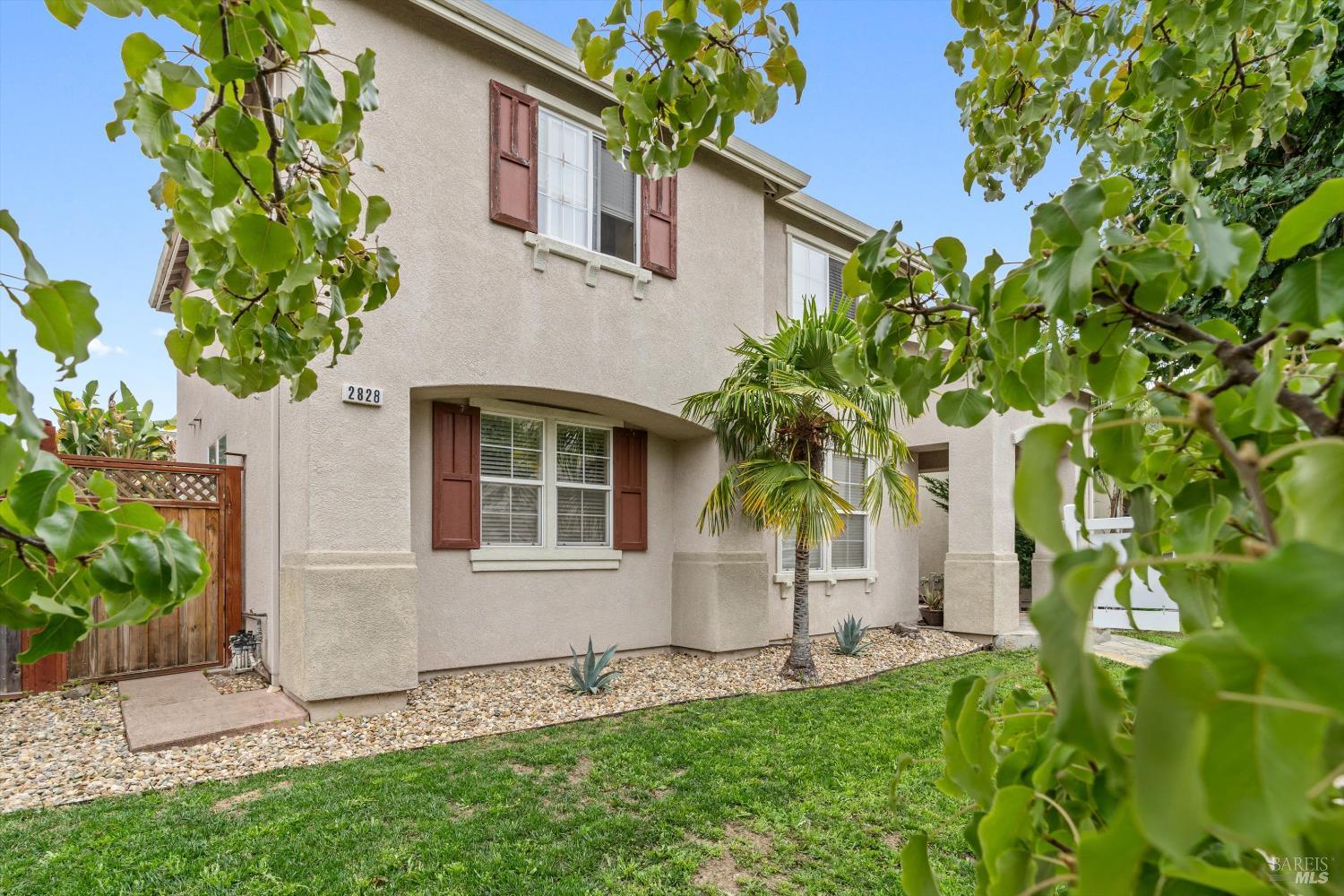 Detail Gallery Image 3 of 21 For 2828 Coleman Glen Ln, Santa Rosa,  CA 95407 - 4 Beds | 2/1 Baths