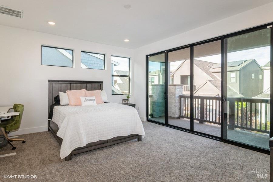 Detail Gallery Image 12 of 24 For 1546 Waterside Ln, Rohnert Park,  CA 94928 - 3 Beds | 2 Baths