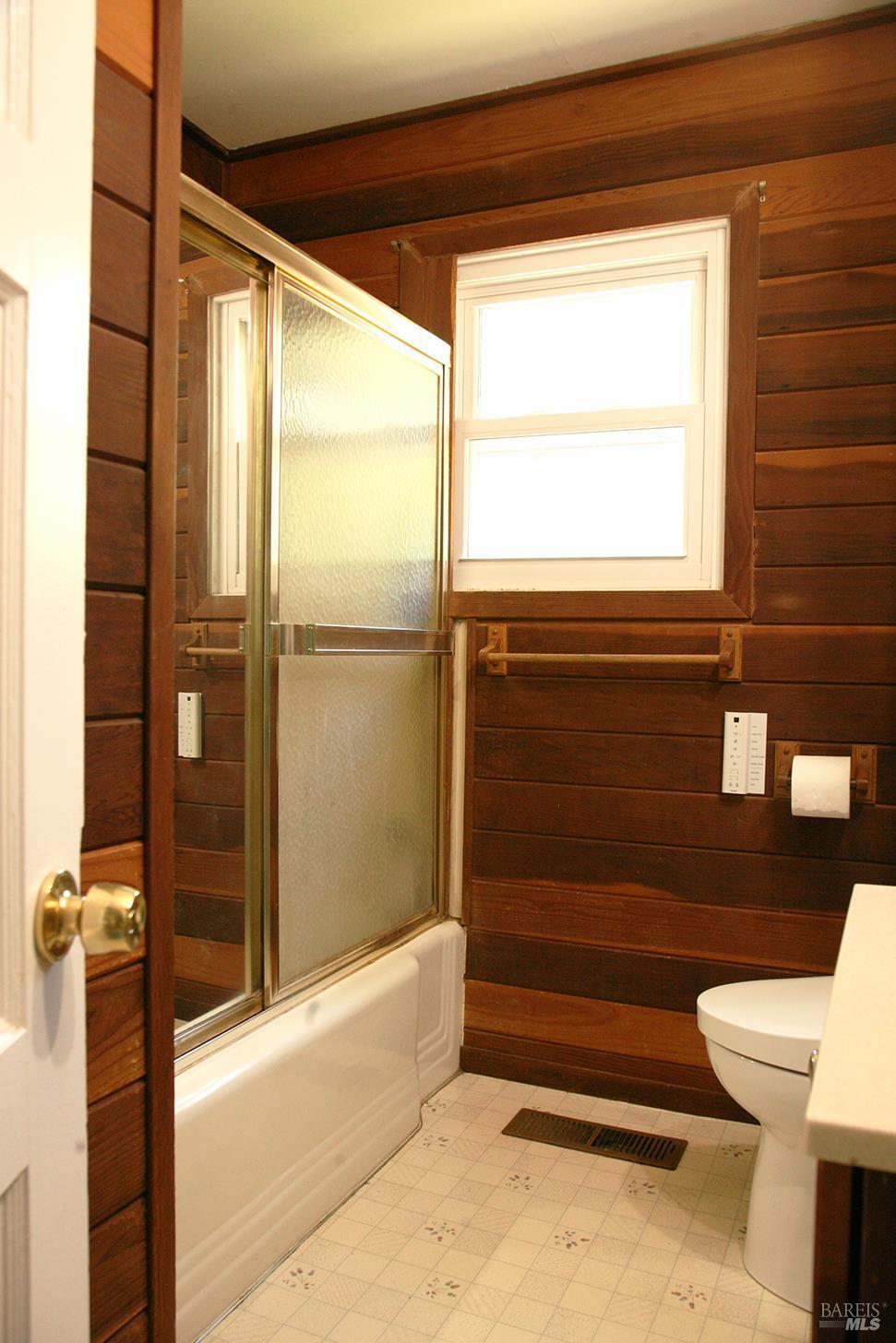 Detail Gallery Image 27 of 29 For 1138 Lokoya Rd, Napa,  CA 94558 - 3 Beds | 2 Baths