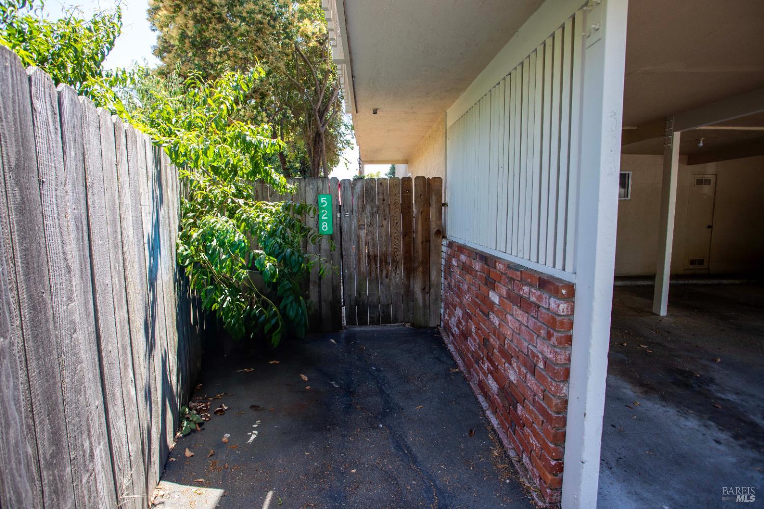 Detail Gallery Image 6 of 17 For 528 Steele Ln, Santa Rosa,  CA 95403 - – Beds | – Baths