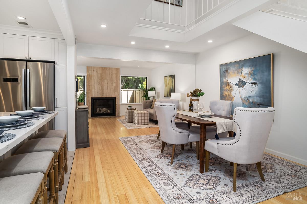 Detail Gallery Image 2 of 26 For 8 Dove Pl, Novato,  CA 94949 - 3 Beds | 2/1 Baths