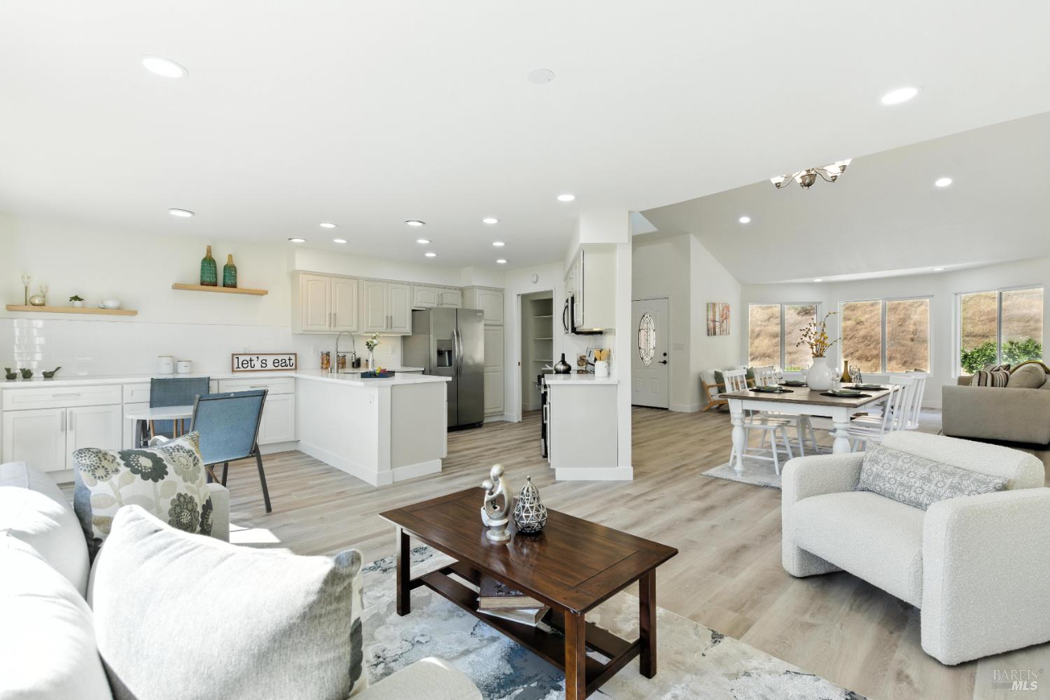 Detail Gallery Image 12 of 50 For 1239 Steele Canyon Rd, Napa,  CA 94558 - 3 Beds | 2 Baths
