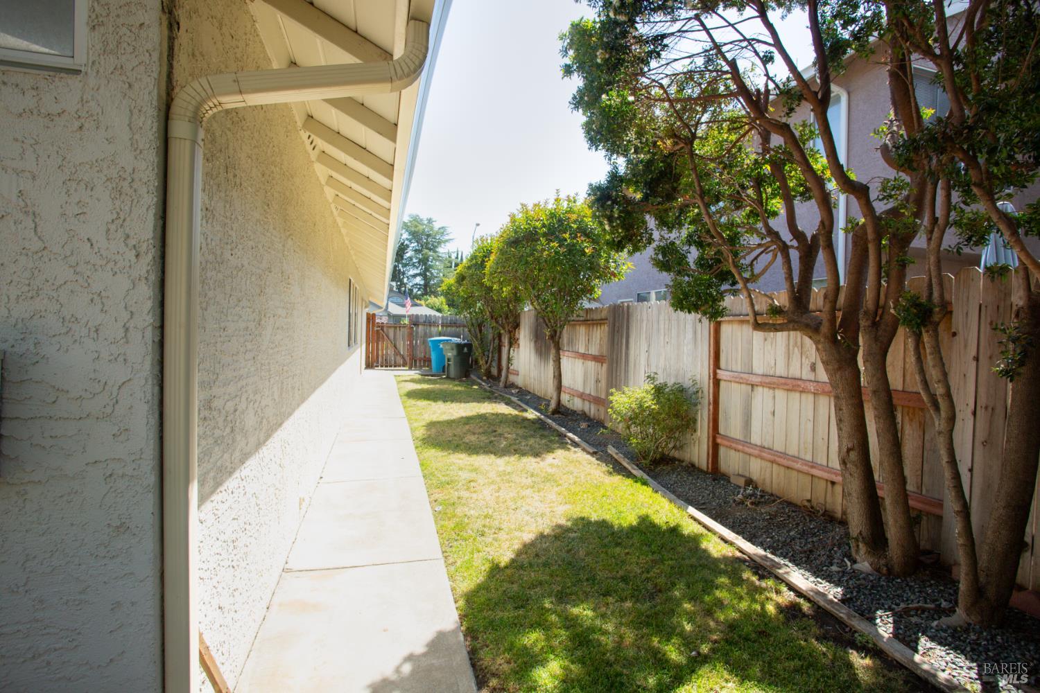 Detail Gallery Image 43 of 54 For 767 Raven Dr, Vacaville,  CA 95687 - 3 Beds | 2 Baths