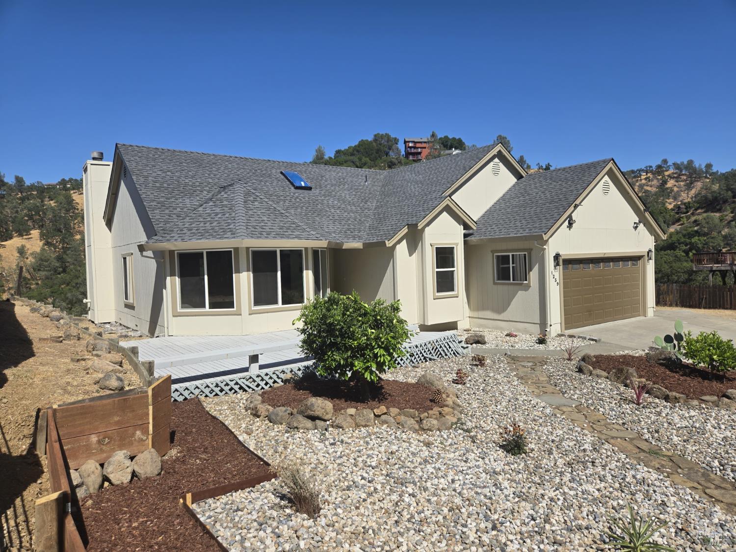 Detail Gallery Image 3 of 50 For 1239 Steele Canyon Rd, Napa,  CA 94558 - 3 Beds | 2 Baths
