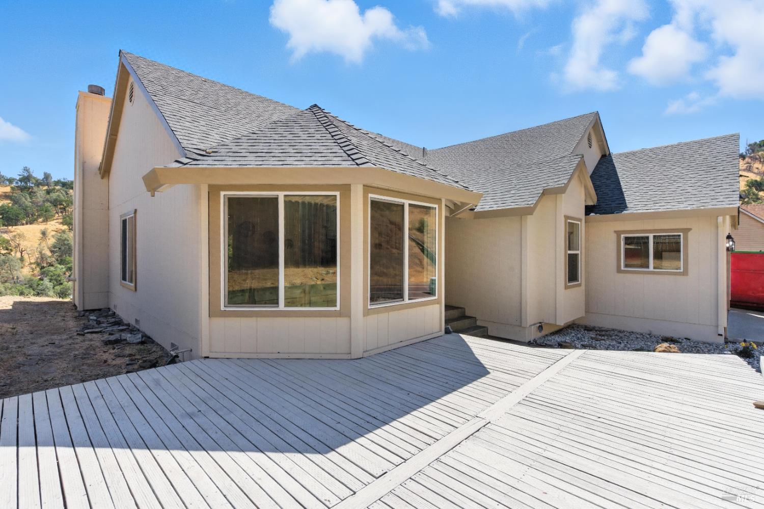Detail Gallery Image 4 of 50 For 1239 Steele Canyon Rd, Napa,  CA 94558 - 3 Beds | 2 Baths