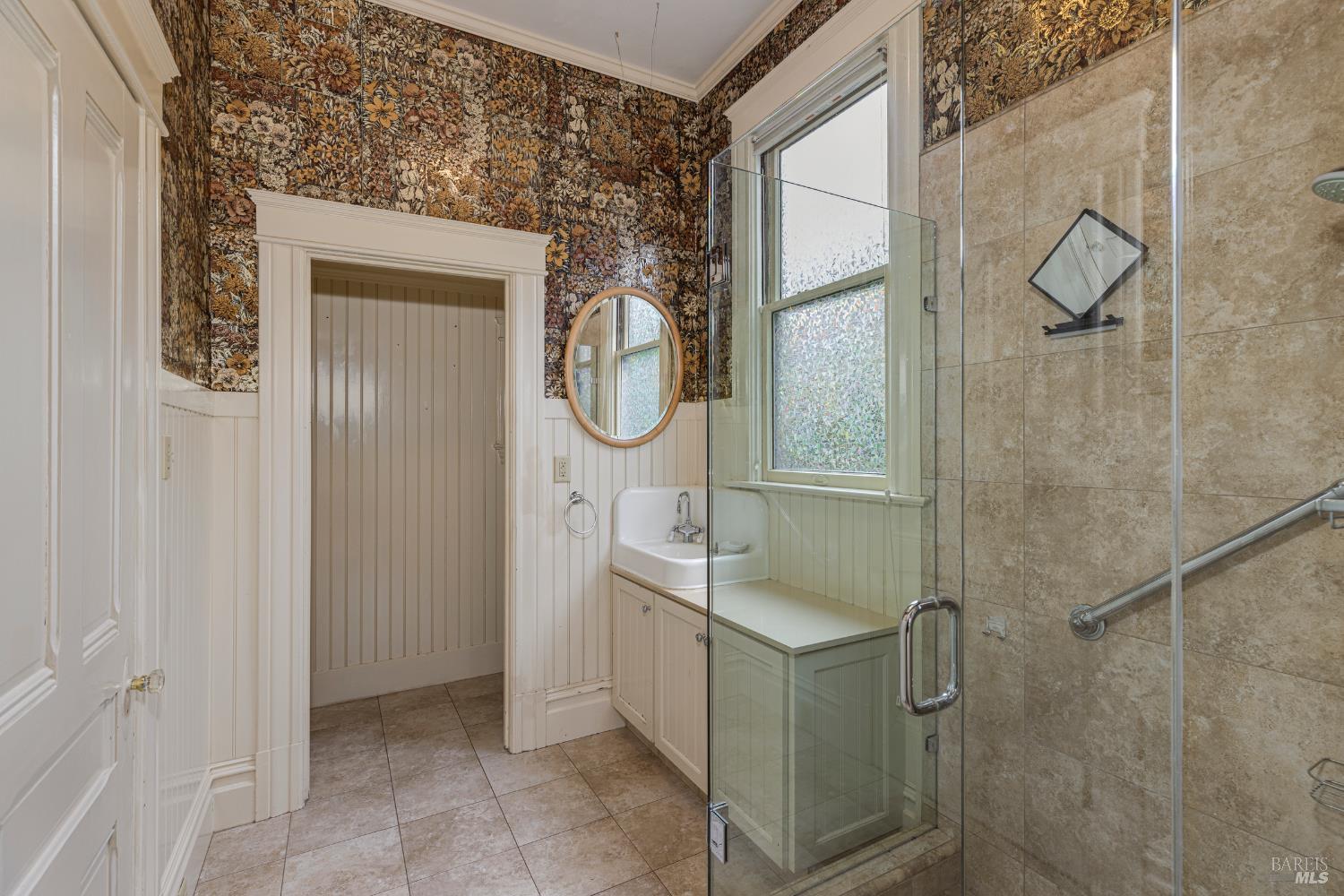Detail Gallery Image 28 of 66 For 342 Keller St, Petaluma,  CA 94952 - 5 Beds | 3 Baths