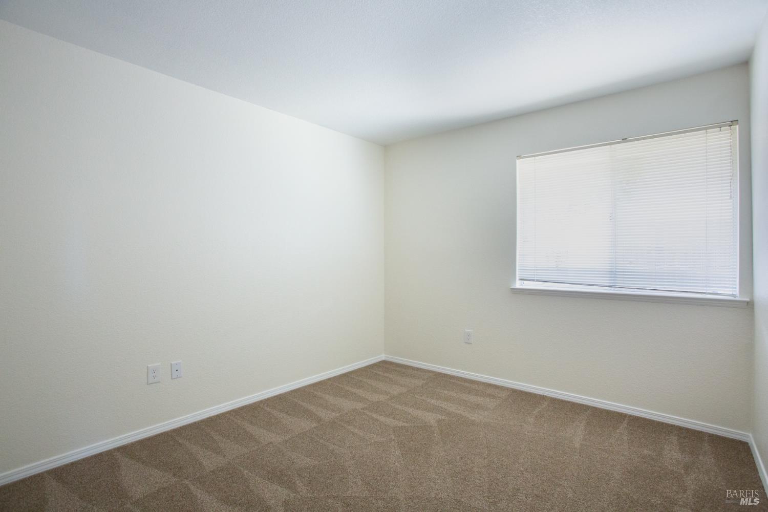 Detail Gallery Image 16 of 54 For 767 Raven Dr, Vacaville,  CA 95687 - 3 Beds | 2 Baths