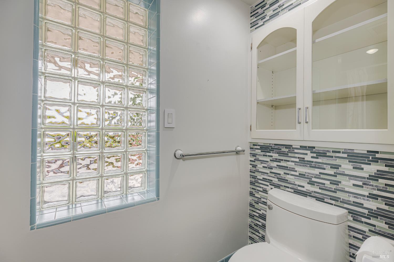 Detail Gallery Image 49 of 66 For 342 Keller St, Petaluma,  CA 94952 - 5 Beds | 3 Baths