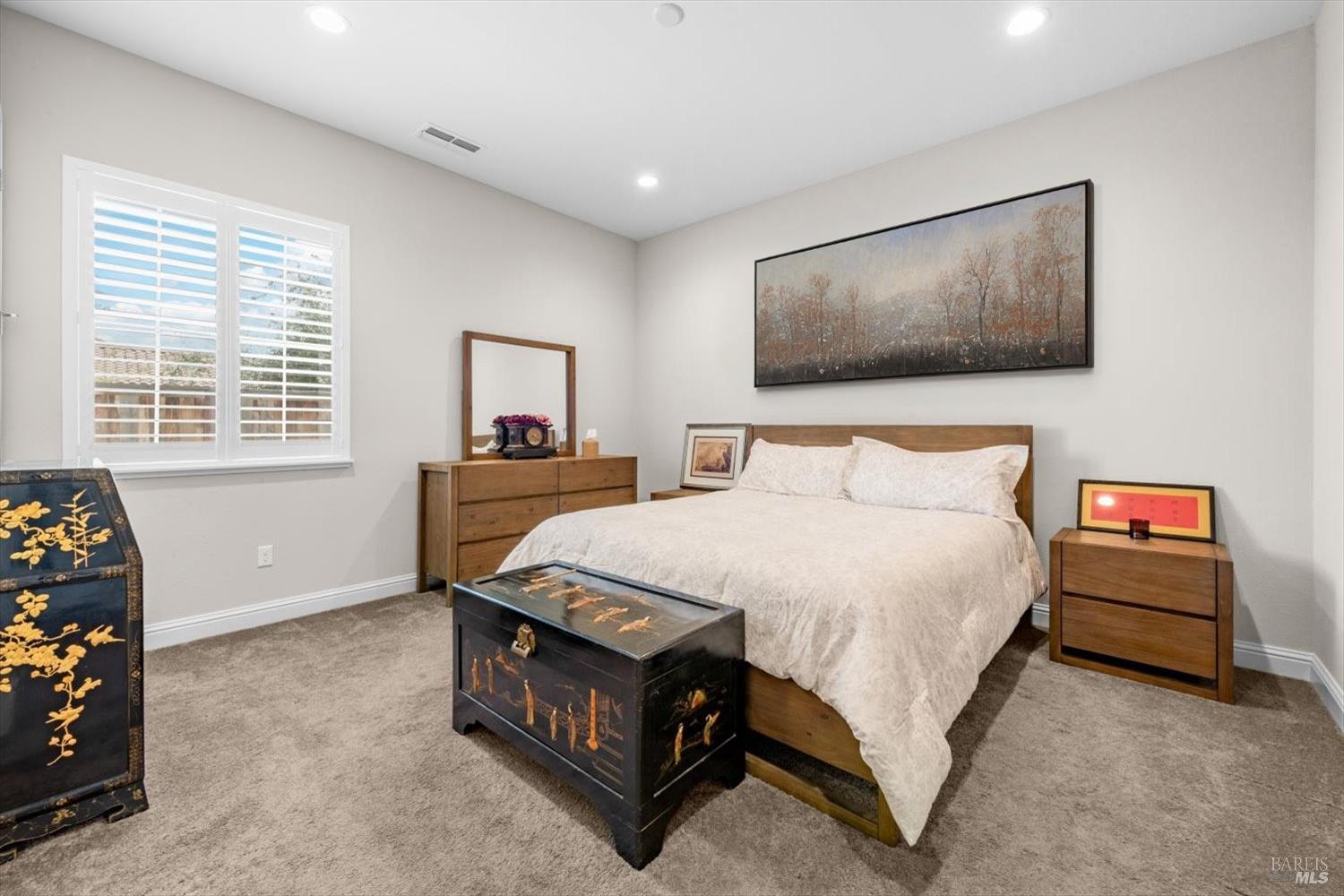 Detail Gallery Image 26 of 50 For 7056 Grace Feather Ct, Vacaville,  CA 95688 - 4 Beds | 3/1 Baths