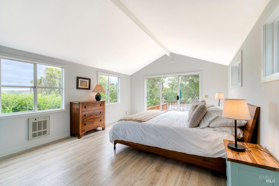 Detail Gallery Image 25 of 45 For 450 via De La Vista Unkn, Inverness,  CA 94937 - 3 Beds | 2 Baths