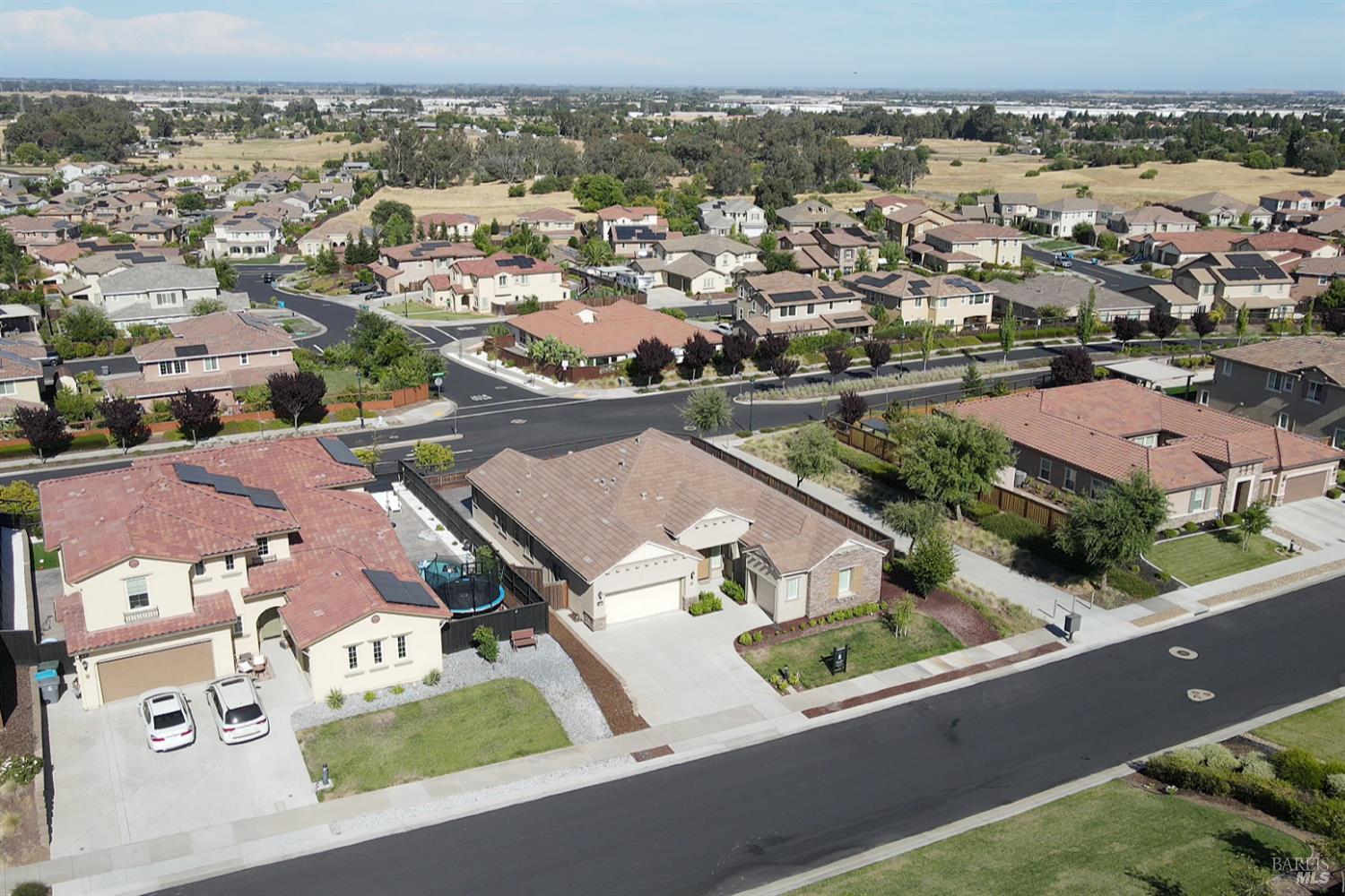 Detail Gallery Image 48 of 50 For 7056 Grace Feather Ct, Vacaville,  CA 95688 - 4 Beds | 3/1 Baths