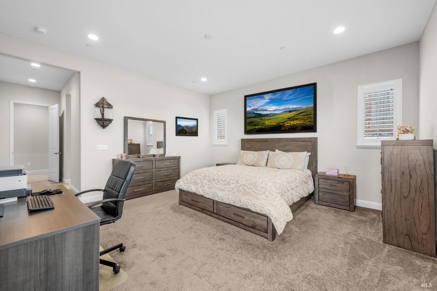 Detail Gallery Image 22 of 50 For 7056 Grace Feather Ct, Vacaville,  CA 95688 - 4 Beds | 3/1 Baths