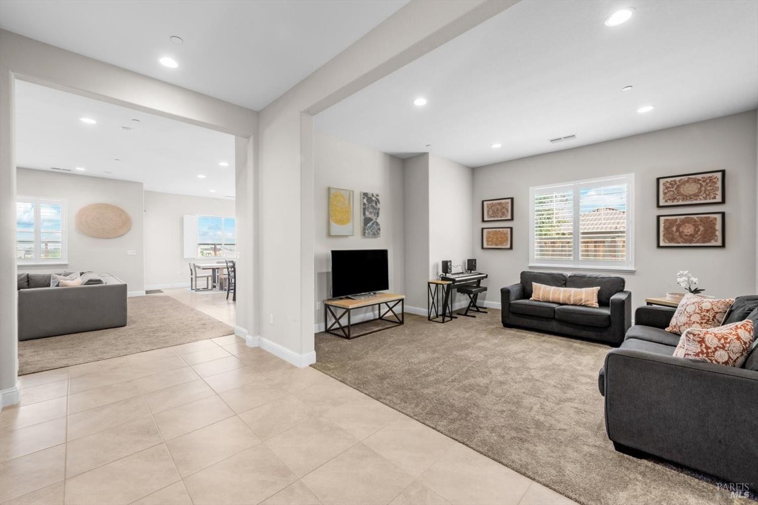 Detail Gallery Image 21 of 50 For 7056 Grace Feather Ct, Vacaville,  CA 95688 - 4 Beds | 3/1 Baths