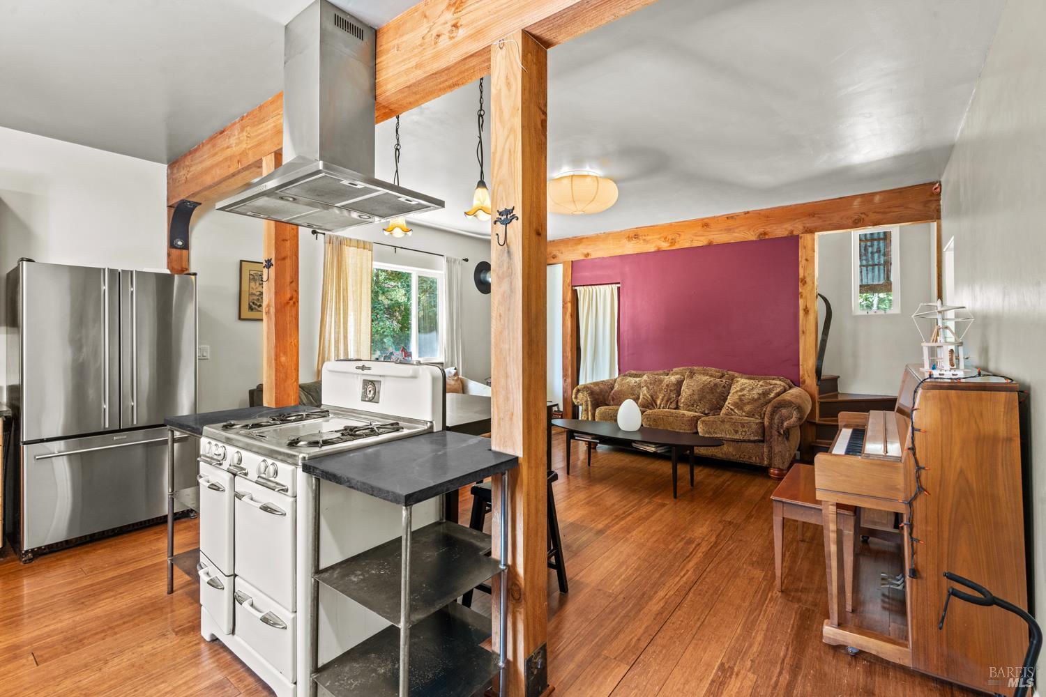 Detail Gallery Image 7 of 24 For 4340 Blackhawk Dr, Willits,  CA 95490 - 2 Beds | 2 Baths