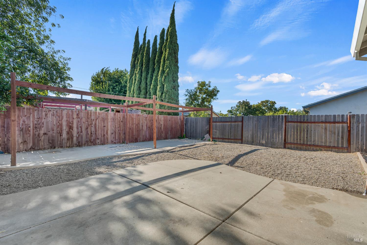 Detail Gallery Image 26 of 36 For 136 Brockton Ct, Vacaville,  CA 95687 - 4 Beds | 2 Baths
